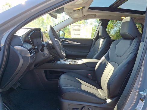 New 2027 INFINITI QX60 Luxe AWD/4WD image 10