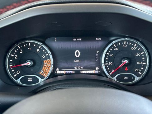 Used 2023 Jeep Renegade Latitude w/ Sun/Sound Group AWD/4WD image 24