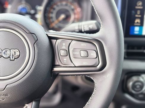 New 2026 Jeep Gladiator Sport AWD/4WD image 40