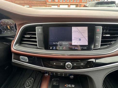 Used 2021 Buick Enclave Avenir w/ LPO, Floor Liner Package FWD image 21
