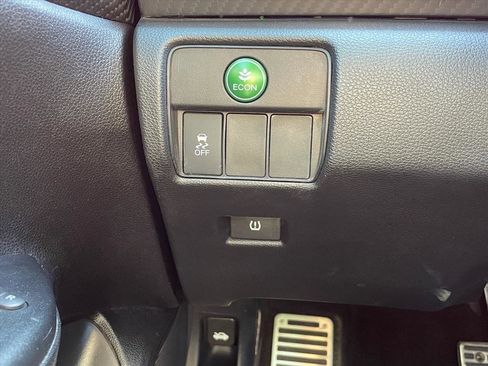 Used 2016 Honda Accord Sport image 17