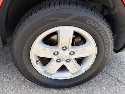 Used 2009 Kia Sportage LX AWD/4WD image 18