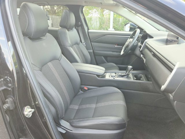 Certified 2025 MAZDA CX-50 AWD 2.5 S w/ Premium Package image 13