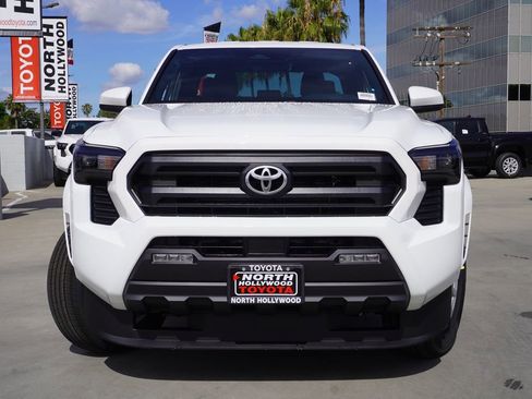 New 2026 Toyota Tacoma SR5 RWD image 2