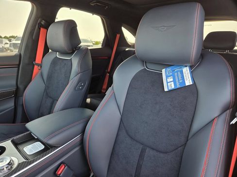 New 2027 Genesis GV70 3.5T Prestige AWD/4WD image 23