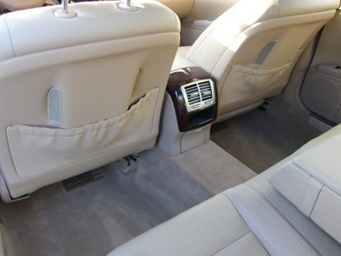 Used 2013 Mercedes-Benz S 550 4MATIC image 18