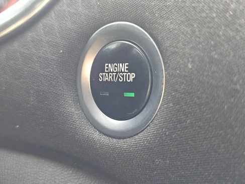 Used 2018 Chevrolet Malibu LT FWD image 31