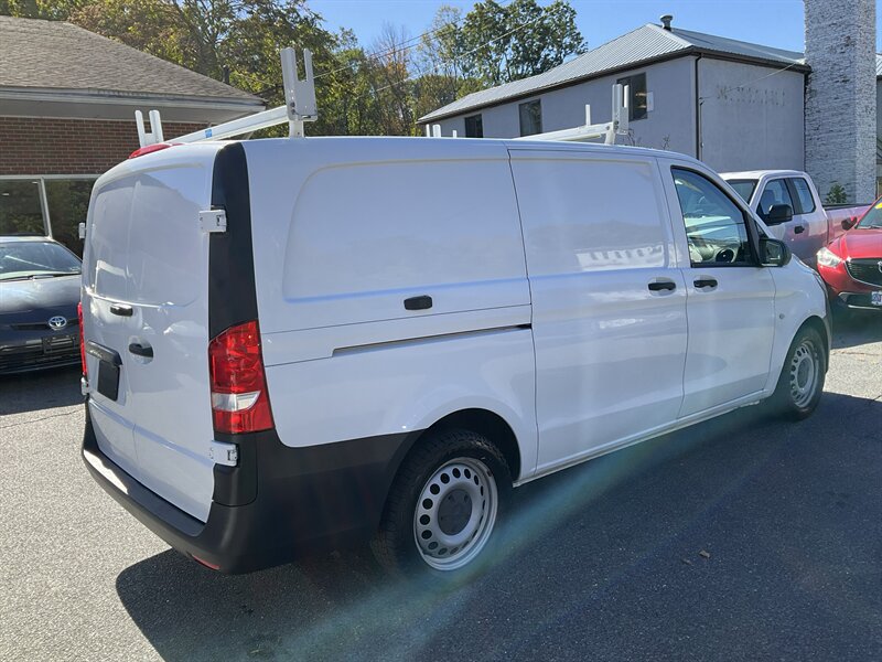 Used 2020 Mercedes-Benz Metris image 5