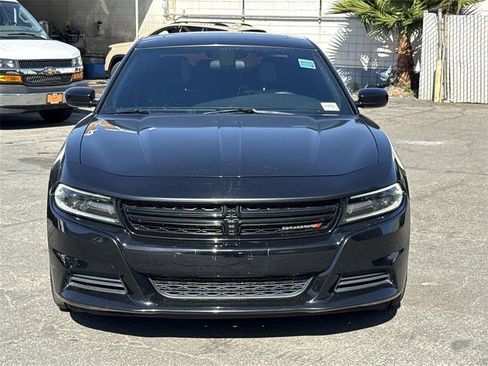 Used 2020 Dodge Charger SXT w/ Blacktop Package image 7