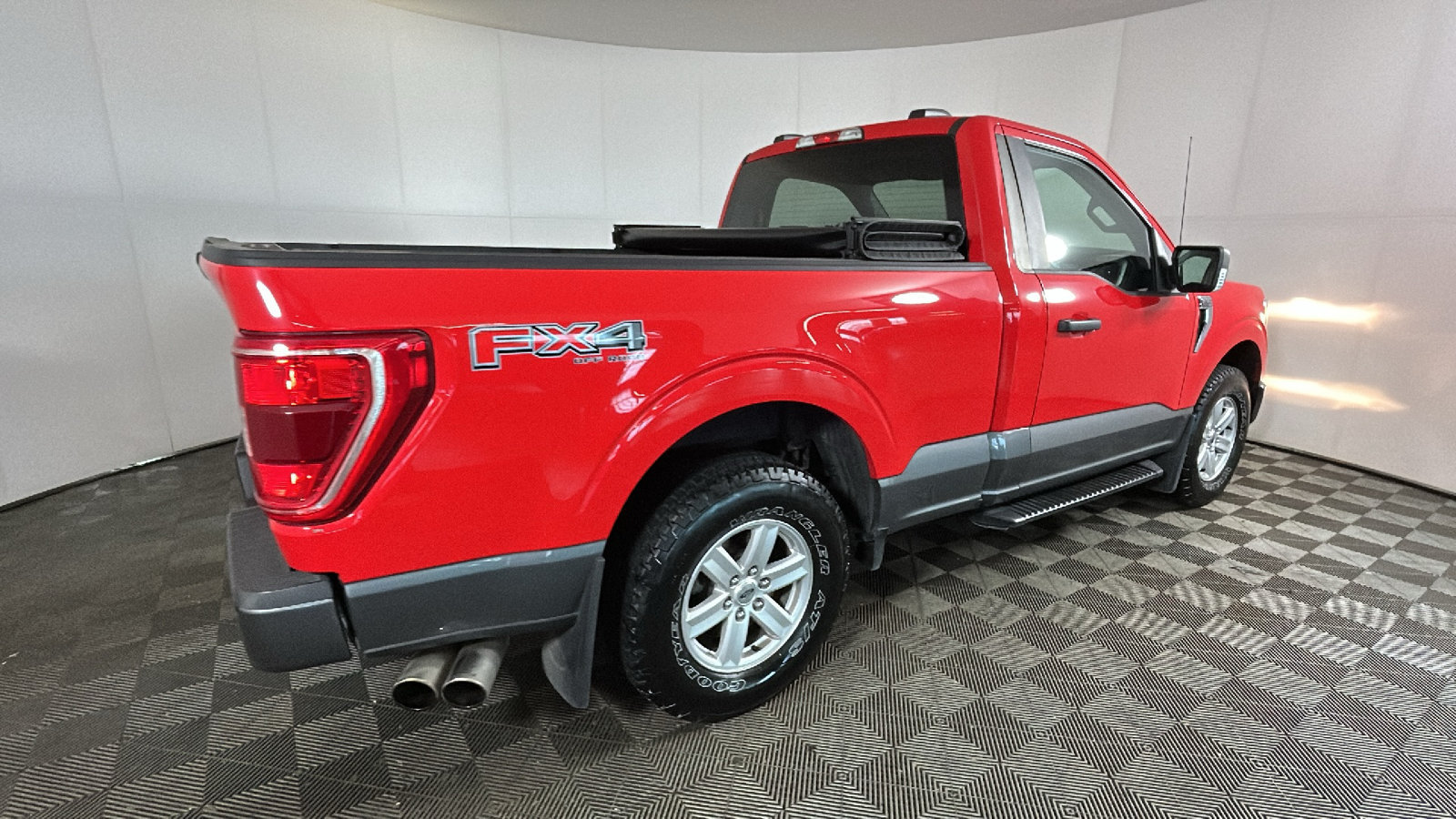 Used 2021 Ford F150 XLT w/ Equipment Group 301A Mid AWD/4WD image 3