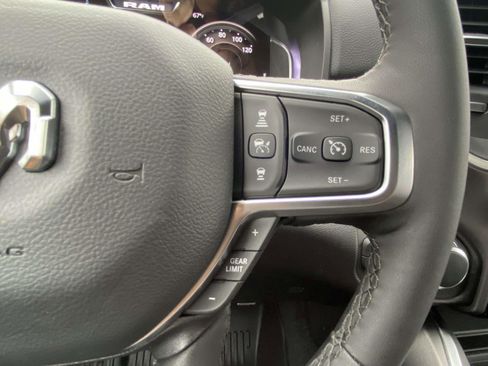 New 2026 RAM 1500 4x4 Crew Cab image 22