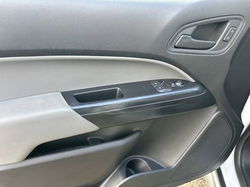 Certified 2020 Chevrolet Colorado W/T w/ Custom Special Edition image 13