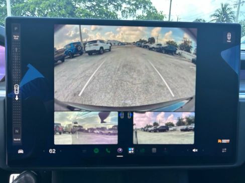 Used 2023 Tesla Model S Standard Range AWD/4WD image 14