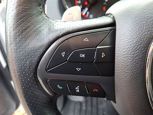 Used 2018 Dodge Durango GT w/ Premium Group image 17