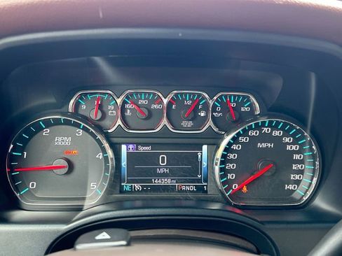 Used 2017 Chevrolet Silverado 2500 High Country w/ Duramax Plus Package image 11