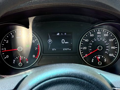 Used 2017 Kia Optima LX FWD image 23