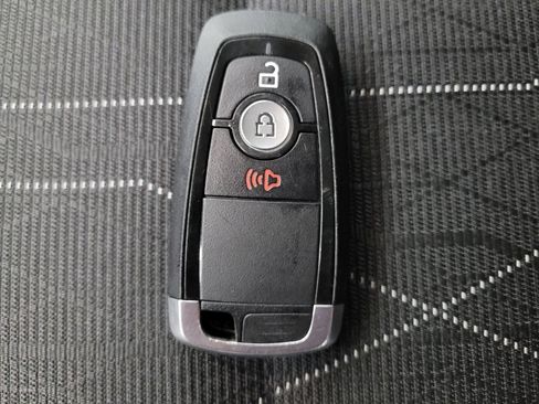 Used 2020 Ford EcoSport SE image 32