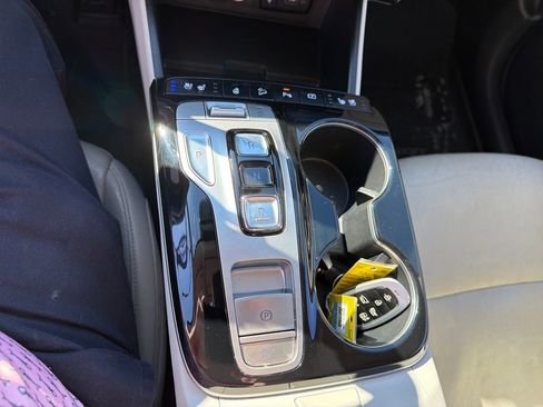 Used 2024 Hyundai Tucson Limited image 24