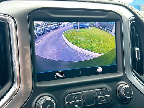 Used 2020 Chevrolet Silverado 1500 RST w/ Rally Edition AWD/4WD image 13