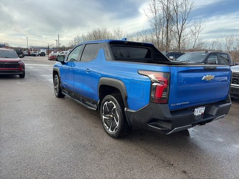 New 2026 Chevrolet Silverado EV LT image 5