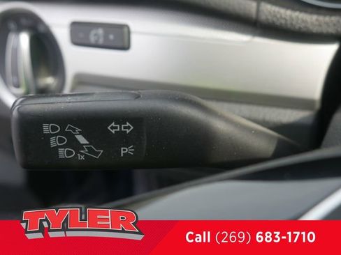 Used 2019 Volkswagen Passat 2.0T Wolfsburg w/ Wheels & Sunroof Package FWD image 25