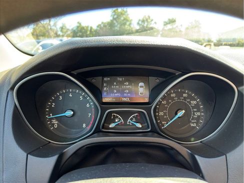 Used 2017 Ford Focus SE image 17