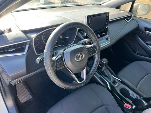 Used 2021 Toyota Corolla SE FWD image 18