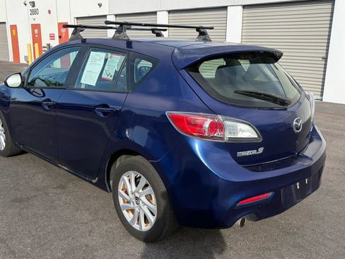 Used 2013 MAZDA MAZDA3 i Touring FWD image 3