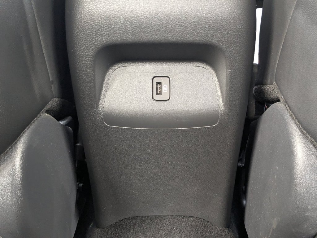 Used 2025 Nissan Sentra SR w/ SR Premium Package FWD image 14
