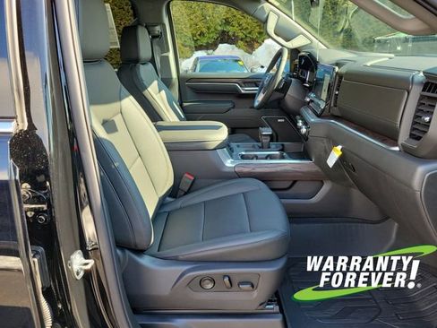 New 2026 GMC Sierra 1500 SLT w/ SLT Premium Plus Package image 14