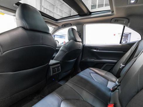 Used 2021 Toyota Camry XSE w/ Navigation Package FWD image 14