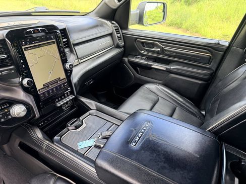 Used 2019 RAM 1500 Limited AWD/4WD image 32