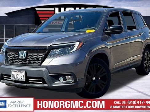Used 2021 Honda Passport Sport image 3