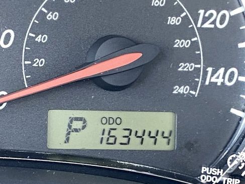 Used 2013 Toyota Corolla S image 15