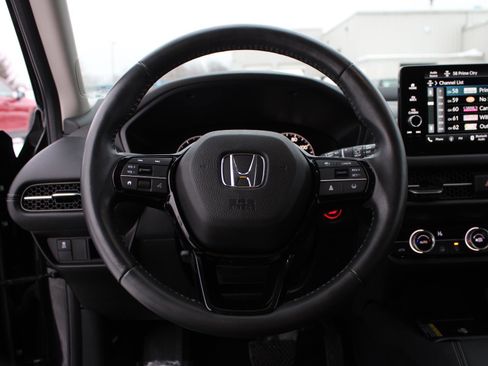 Used 2024 Honda HR-V EX-L image 10