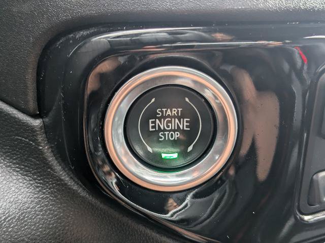 Certified 2024 Chevrolet Silverado 1500 LTZ AWD/4WD image 28