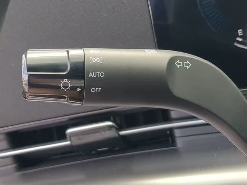 New 2026 Hyundai Kona SE FWD image 27