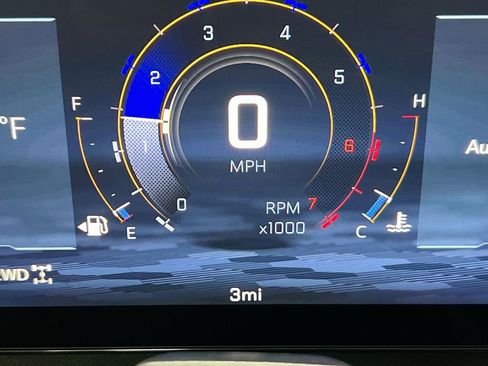 New 2026 Chevrolet Traverse RS w/ LPO, Floor Liner Package image 13