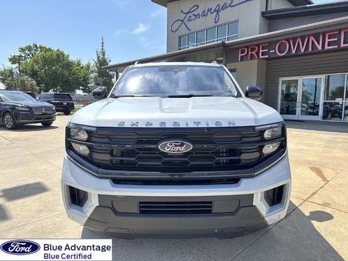 Certified 2025 Ford Expedition Active RWD image 4