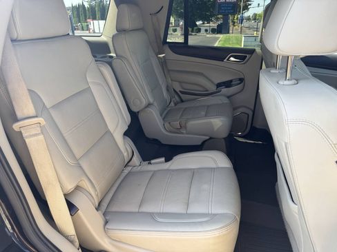 Used 2018 GMC Yukon Denali w/ Denali Ultimate Package AWD/4WD image 14