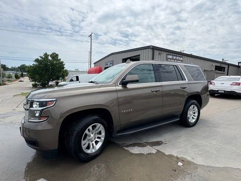 Used 2016 Chevrolet Tahoe LT w/ Max Trailering Package AWD/4WD image 3