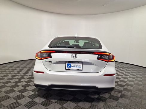 Used 2023 Honda Civic EX-L image 6