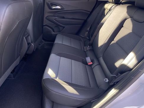 New 2026 Chevrolet Trax LT FWD image 32