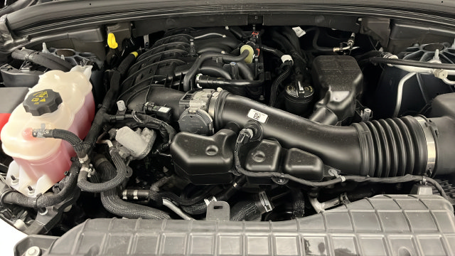 Used 2024 Jeep Grand Cherokee L Limited AWD/4WD image 28
