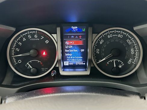 Used 2023 Toyota Tacoma SR5 image 18