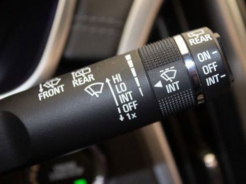 Used 2015 Cadillac SRX Luxury w/ Driver Awareness Package image 26