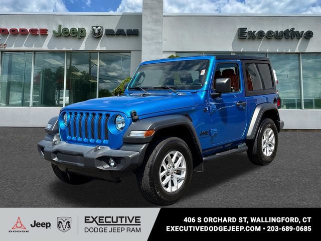 Used 2023 Jeep Wrangler Sport AWD/4WD image 1