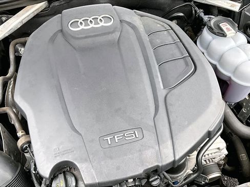 Used 2017 Audi A4 2.0T Premium w/ Convenience Package image 30