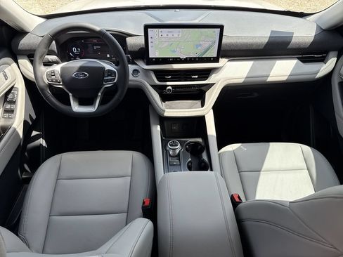 New 2026 Ford Explorer Active w/ Active Comfort Package RWD image 26