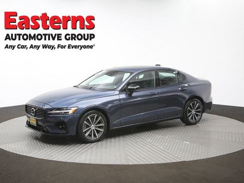 Used 2022 Volvo S60 B5 Momentum AWD/4WD image 56